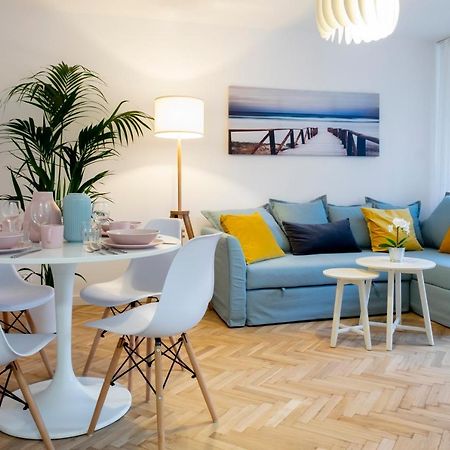 Cristine Apartment Warszawa Eksteriør billede